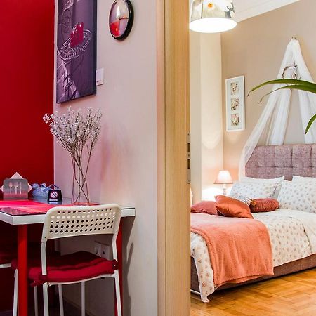 City Stay Close To The Metro A Charming Flat Aten Exteriör bild
