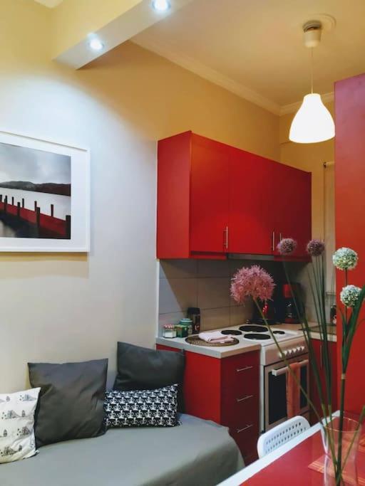 City Stay Close To The Metro A Charming Flat Aten Exteriör bild